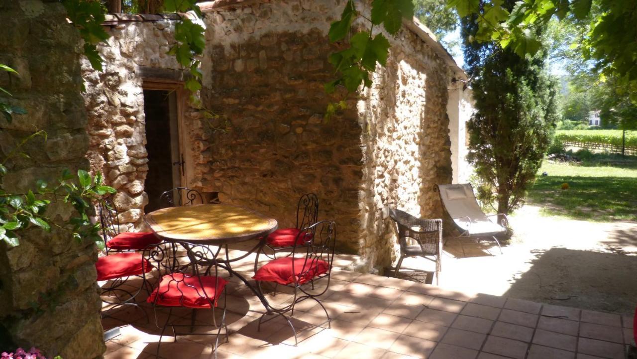 La Bastide Du Capelier - Chambres D'Hotes Avec Baignoire Balneotherapie - 3 Etoiles Salernes Dış mekan fotoğraf